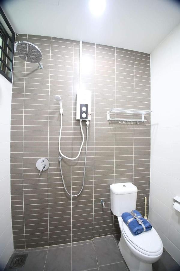 Viva Homestay @ Jb Mount Austin Ikea, Aeon, Toppen, Bubble Tea Town جوهر بهرو المظهر الخارجي الصورة